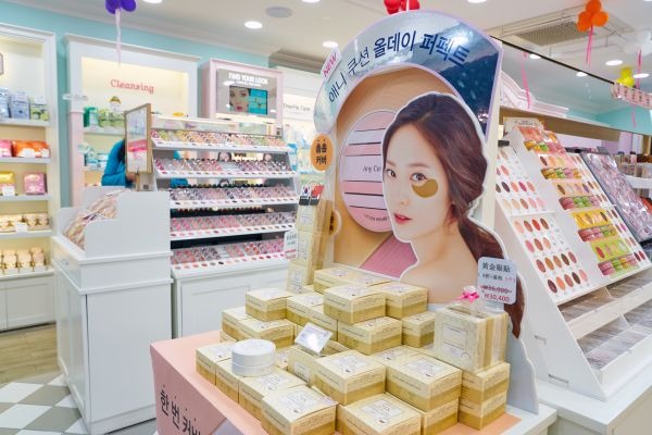 韓国の化粧品業界における革新的な傾向と世界的な拡大