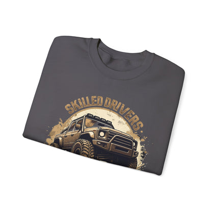 Skilled Driver Unisex Heavy Blend™Crewneckスウェットシャツ - EmpressKorea