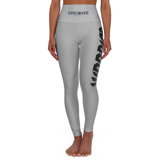 Descubra las leggings de yoga de cintura alta Warrior original (AOP)