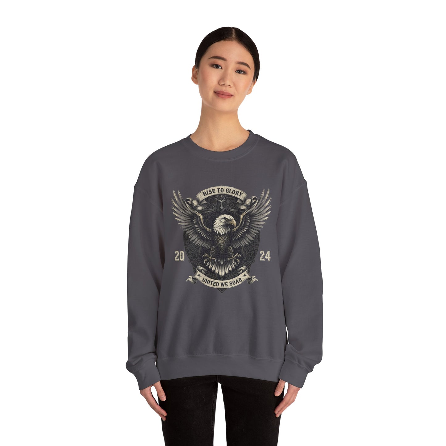 Glory2 Unisex Heavy Blend™CrewneckスウェットシャツにRise to Glory2 EmpressKorea