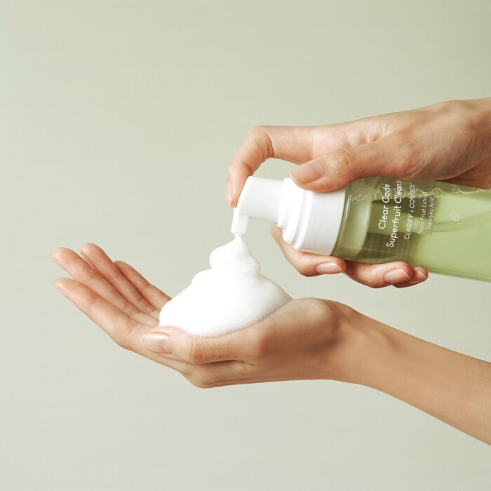 PURITO Clear Code Superfruit Cleanser 150ml - Image 3