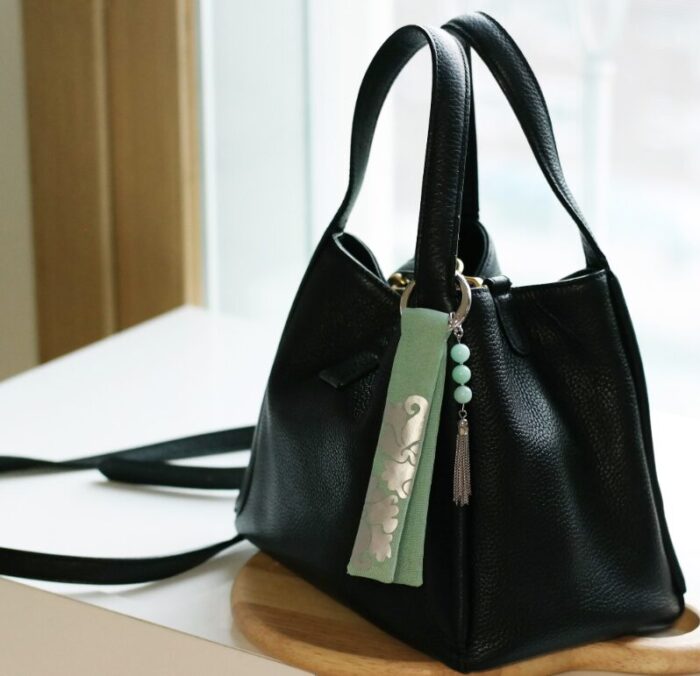 K-Heritage Peony Pattern Key Ring - Image 2