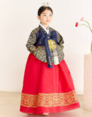 Kiztt Seyoungdang Young Queen's Hanbok
