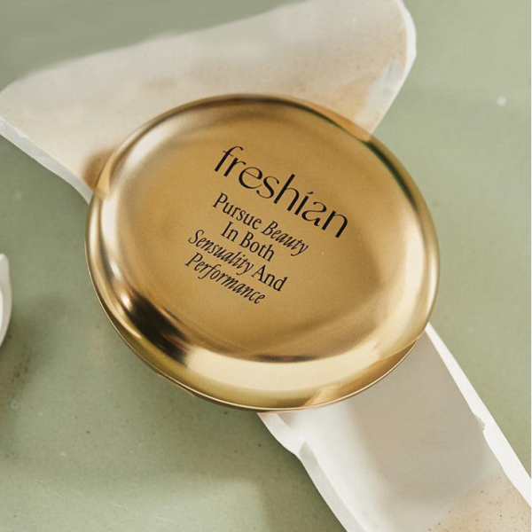 freshian Egg-like Cover Cushion SPF50+ PA++++ 12 g