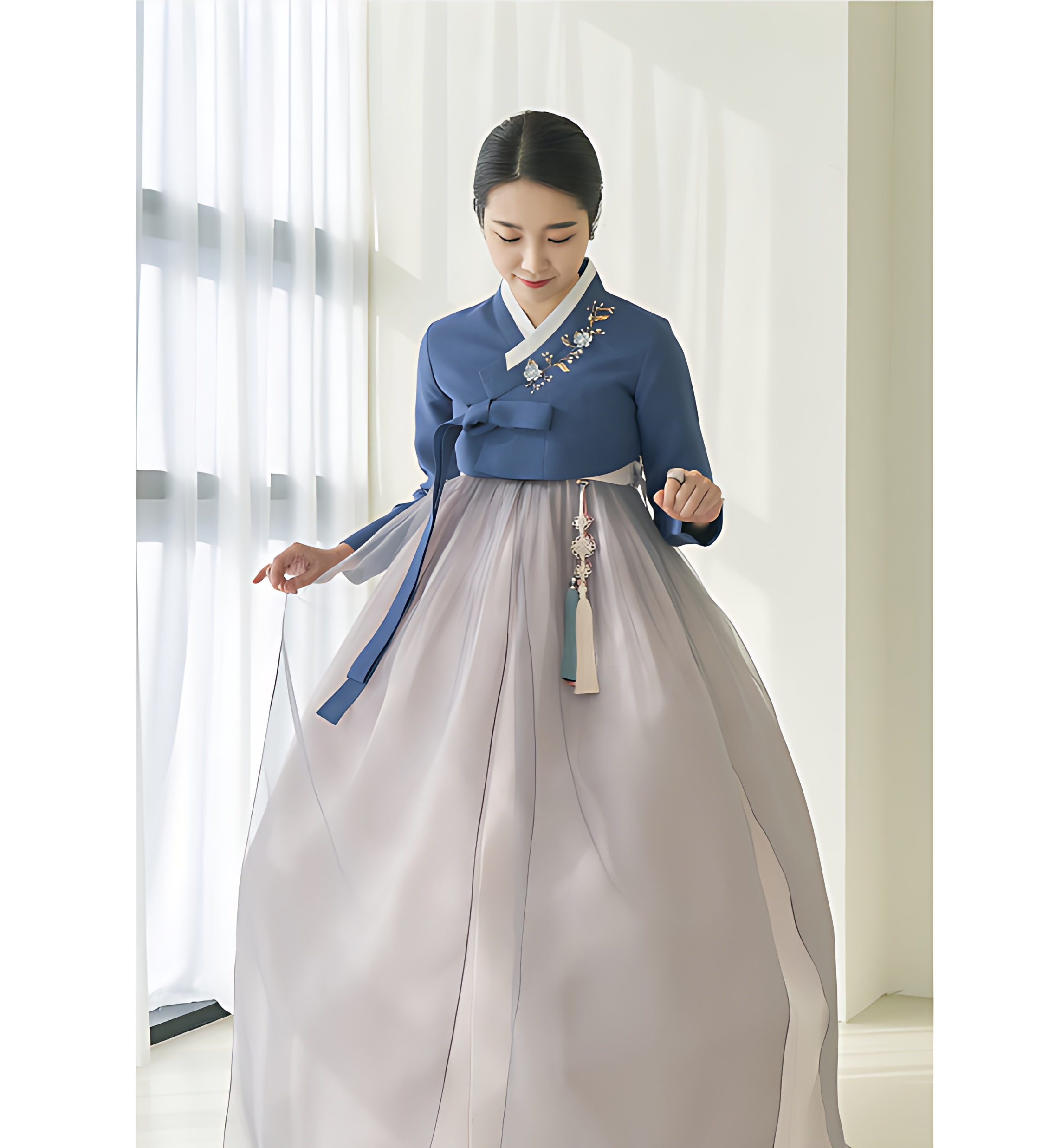 Minhanbok Haevichi Premium Traditional Hanbok