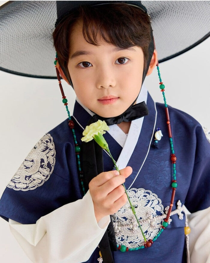 Kiztt Donghae Boy Hanbok - Image 3