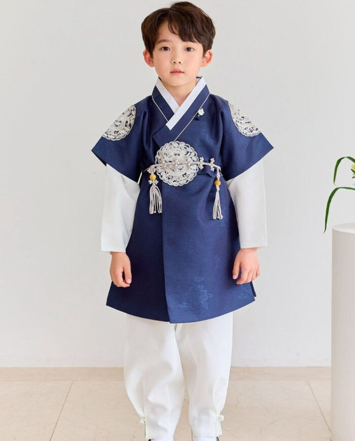 Kiztt Donghae Boy Hanbok - Image 5