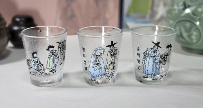 Shin Yun-bok Discoloration Soju Glass Korean 3P SET - Image 2
