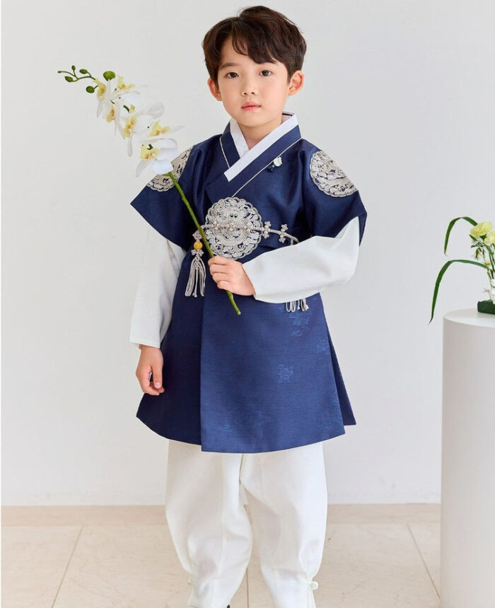 Kiztt Donghae Boy Hanbok - Image 2