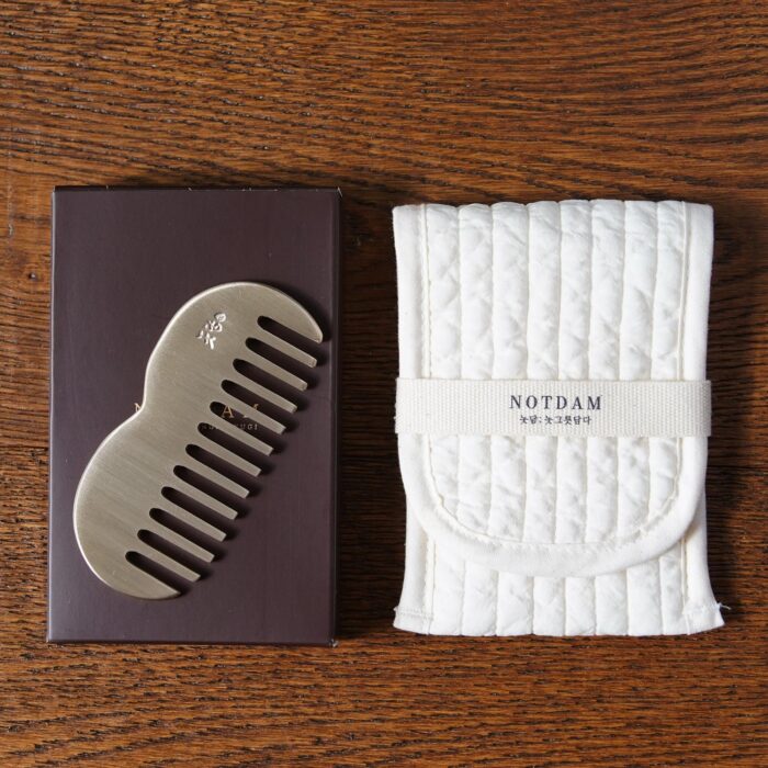 K-Heritage Apple Gua Sha Comb with Quilted Korean Jacket (Jeogori) - Image 2