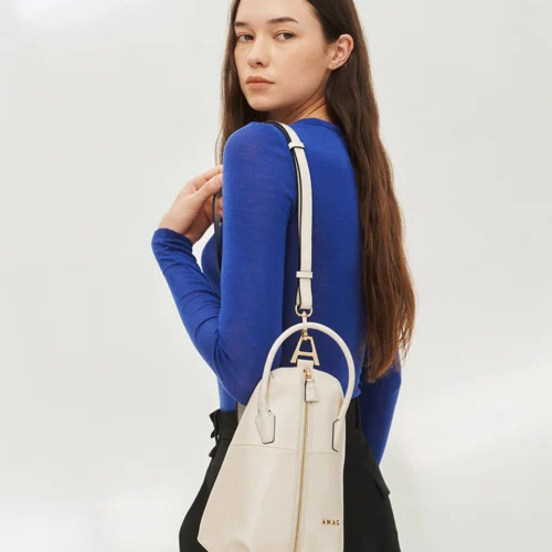 AMAG A Bag Sling Bomi Cream