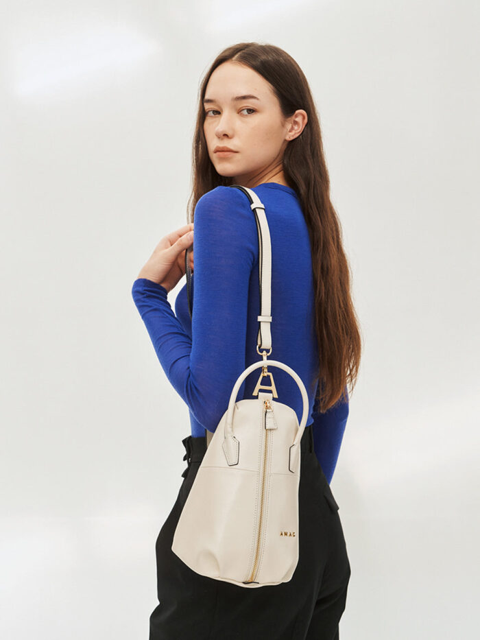 AMAG A Bag Sling Bomi Cream