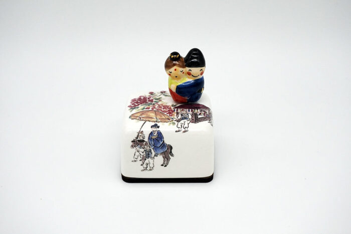 K-Heritage Ceramic Music Box - Groom & Bride - Image 2