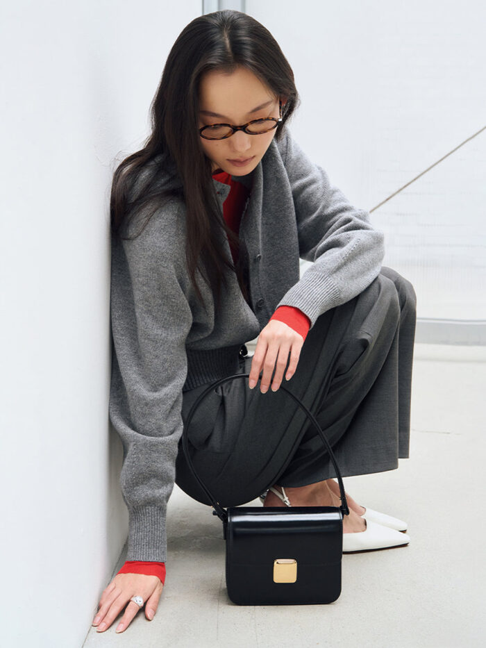 AMAG Q Box Small Bag Black