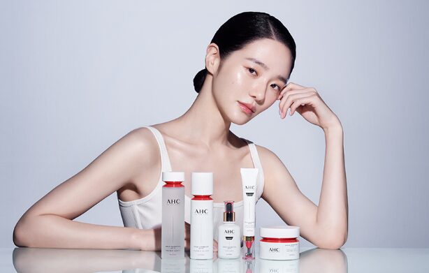 AHC Pro Shot Cola Juvenation Lift 4 Capsule Infused Eye Cream for Face 30ml - EmpressKorea