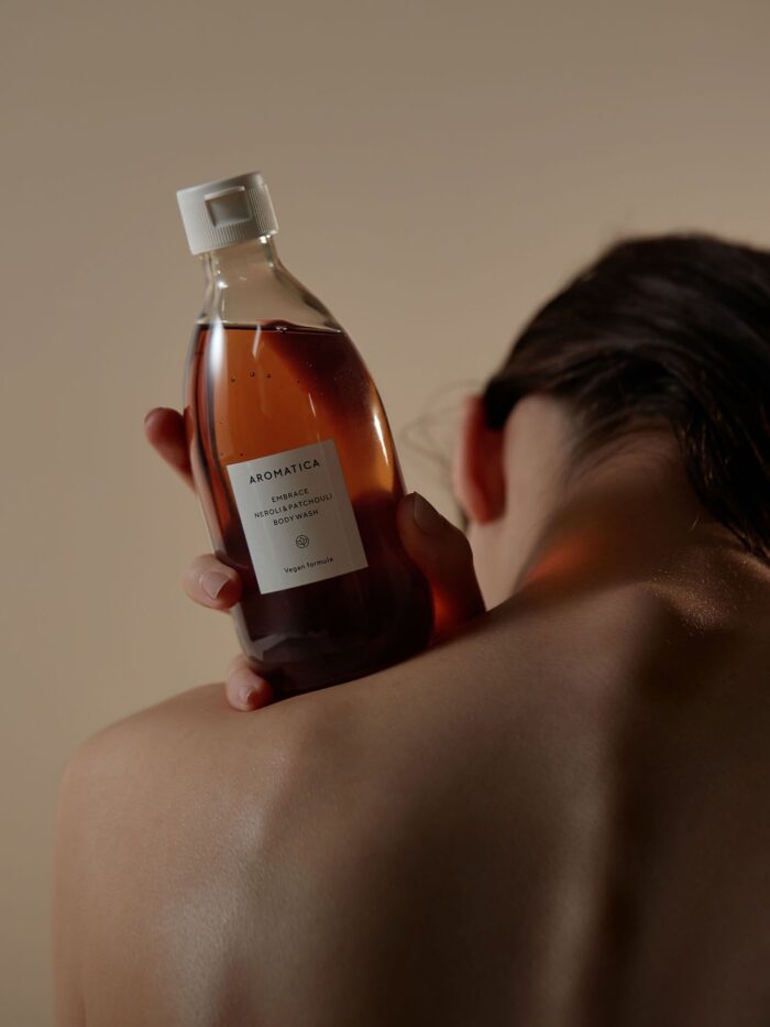 AROMATICA Embrace Body Wash Neroli & Patchouli 300ml - EmpressKorea