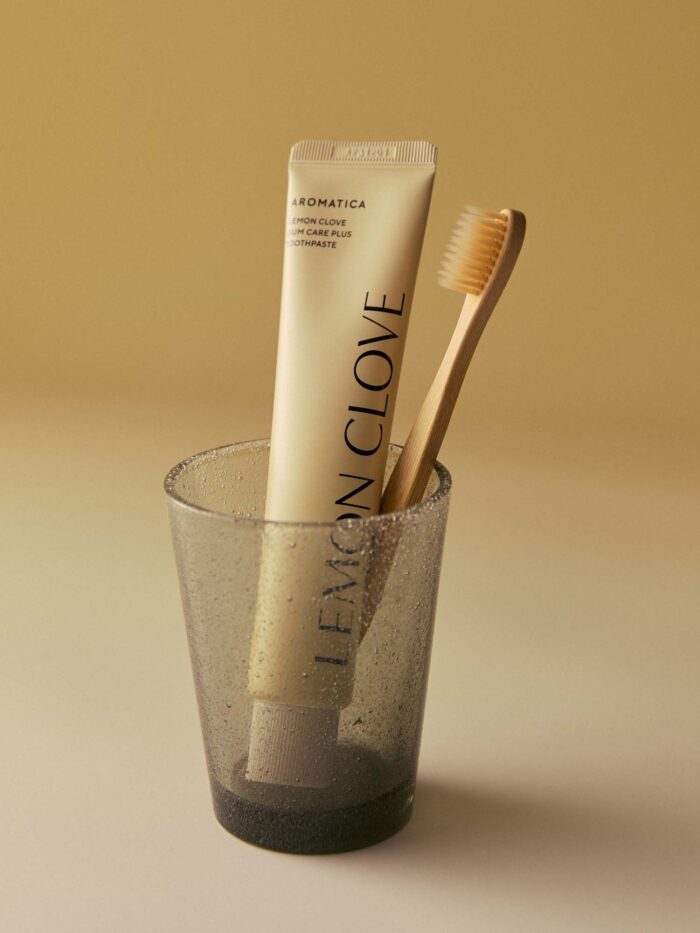 AROMATICA Lemon Clove Gum Care Plus Toothpaste 100g - EmpressKorea