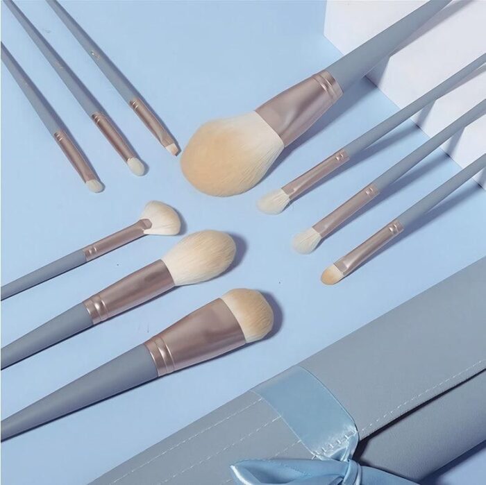 Cosmaple 10 Makeup Brushes + Pouch - EmpressKorea