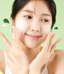 Dr.G Green Deep Foaming Scrub 120g - EmpressKorea