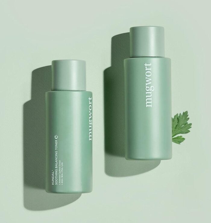 KUNDAL Mugwort Soothing Balancing Toner 200ml - EmpressKorea
