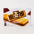 Orion Bee Chovy whole chocolate biscuit, 125g, 4 pieces - EmpressKorea