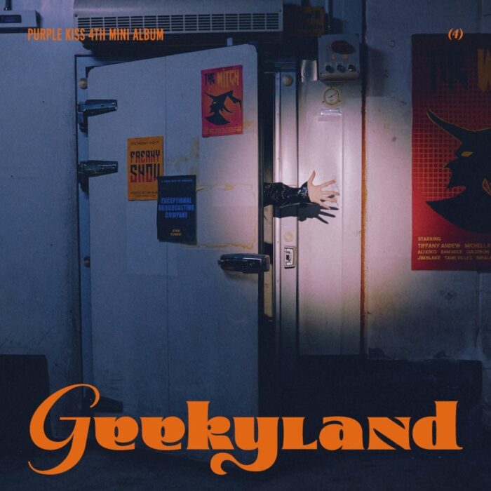 PURPLE KISS - 4th Mini Album: Geekyland - EmpressKorea