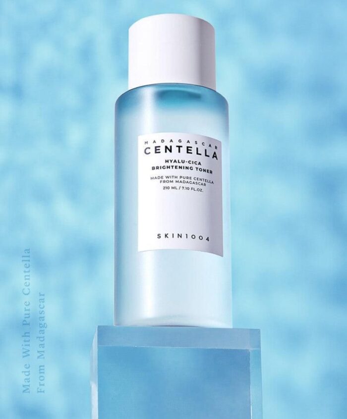 SKIN1004 Madagascar Centella Hyalu-Cica Brightening Toner 210ml - EmpressKorea