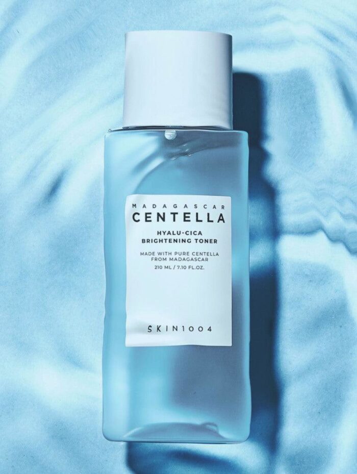 SKIN1004 Madagascar Centella Hyalu-Cica Brightening Toner 210ml - EmpressKorea