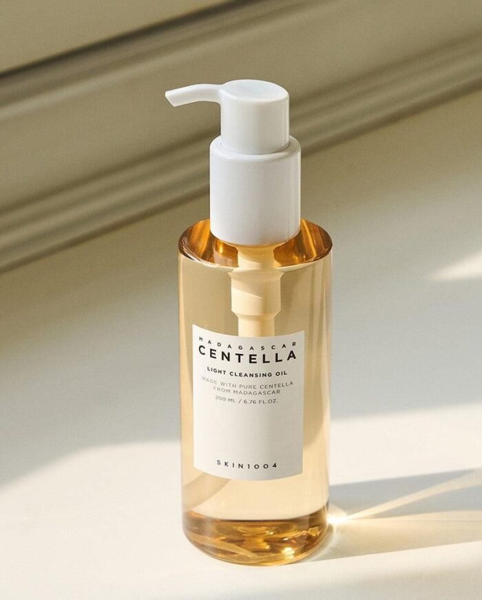 SKIN1004 Madagascar Centella Light Cleansing Oil 200ml - EmpressKorea