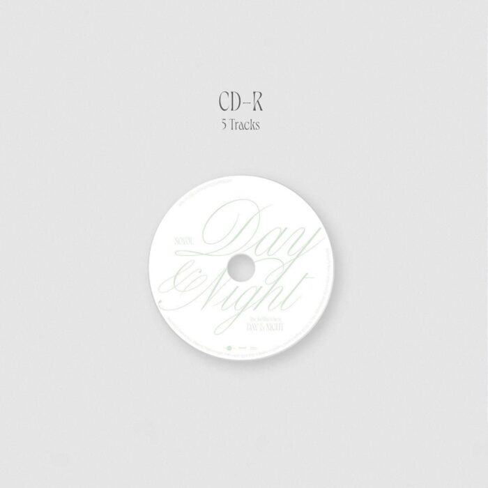 SOYOU - 1st Mini Album: DAY & NIGHT - EmpressKorea