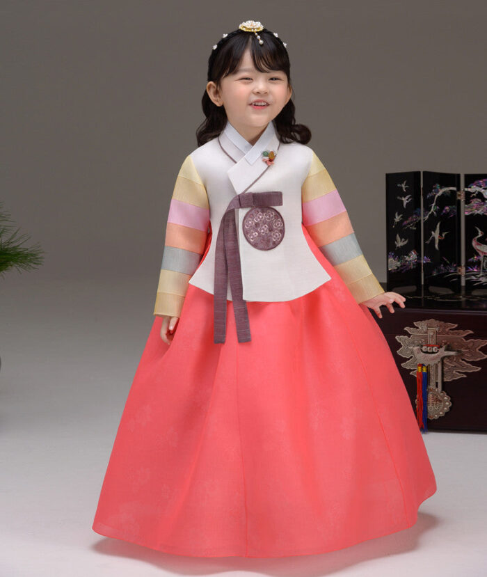 THEYE HANBOK Gaindangui Girl's Hanbok QT805