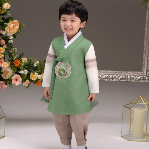 THEYE HANBOK Wonyoung Green Boys' Hanbok QT516
