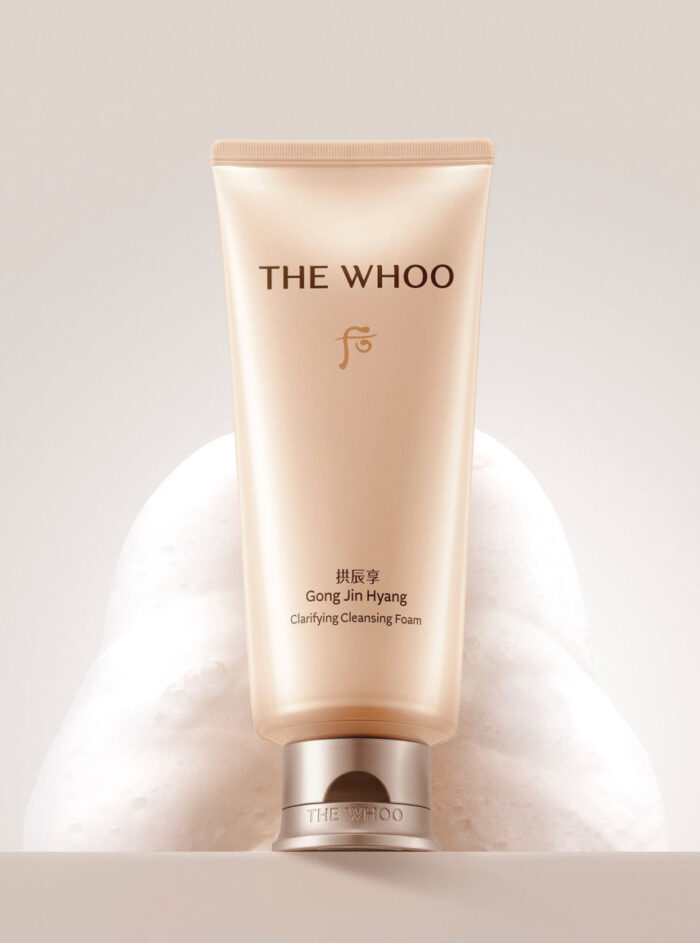 THE WHOO Gong Jin Hyang Clarifying Cleansing Foam 180ml - Image 2