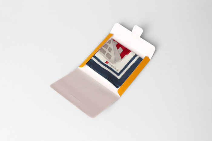 K-Heritage 'Palaces, Capturing the Gaze' Handkerchief - Image 4