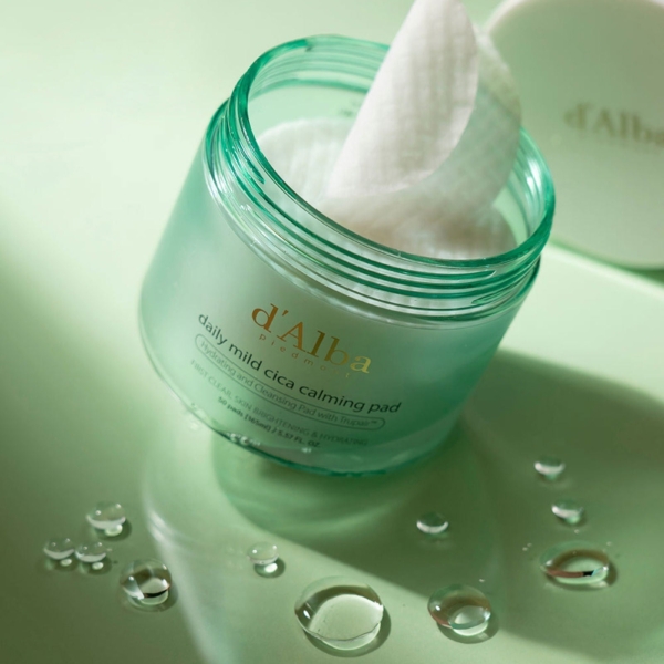 d'Alba Daily Cica Calming Pads 50pads 165ml - EmpressKorea