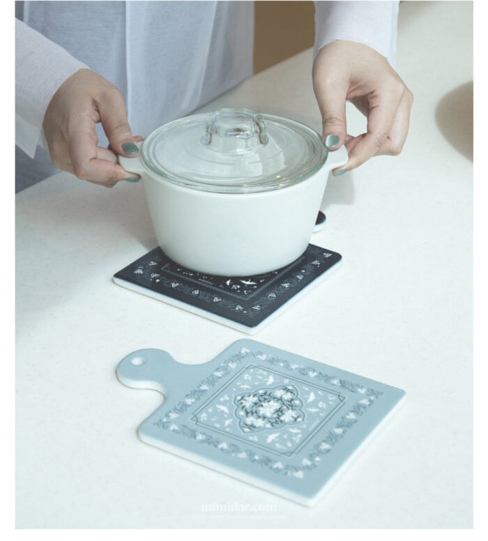 K-Heritage Goryeo Celadon Peony Trivet - Image 4