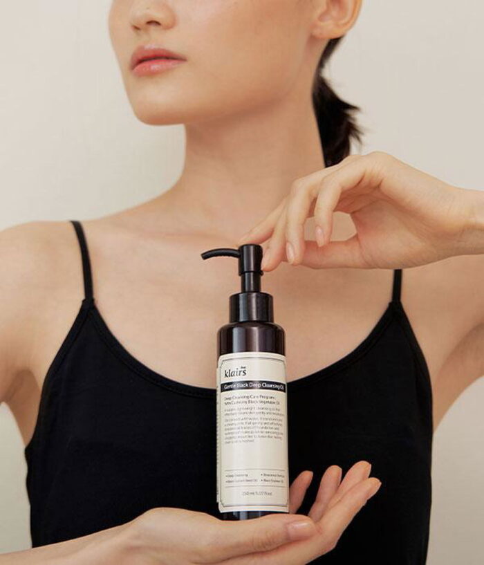 klairs Gentle Black Deep Cleansing Oil 150ml - EmpressKorea