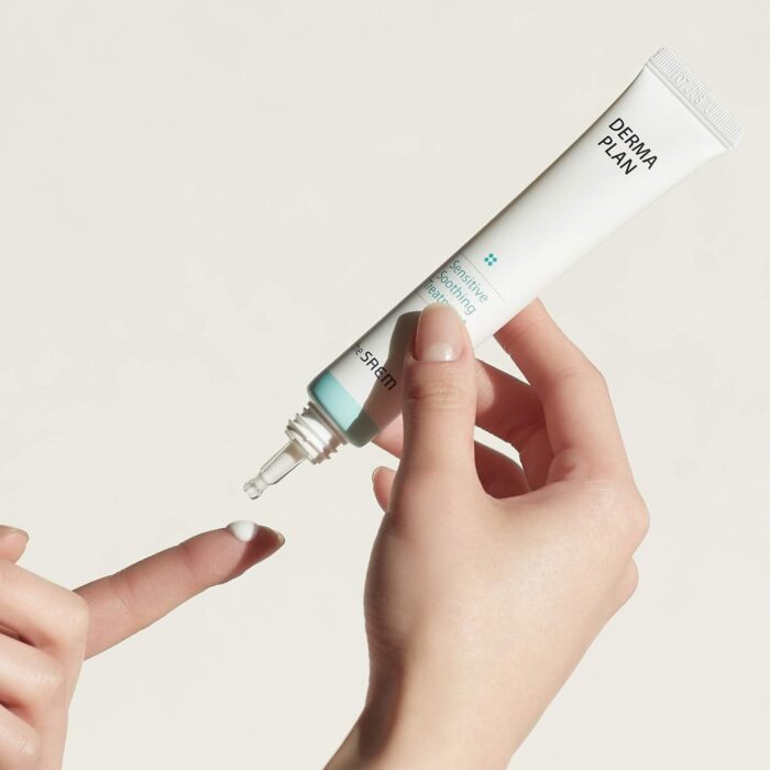 the SAEM Derma Plan Sensitive Soothing Treatment 30ml - EmpressKorea