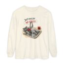 "meta_description": "Discover the comfort of our unisex long-sleeve, made with 100% ring-spun cotton for a relaxed fit.",