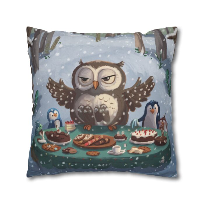 Winter Woodland Feast Spun Polyester Square Pillowcase - Image 15