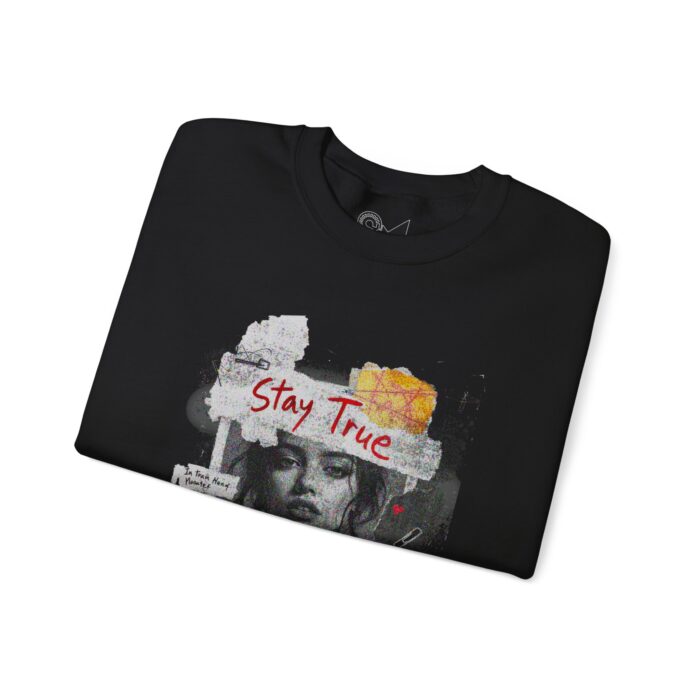 Stay true Unisex Heavy Blend™ Crewneck Sweatshirt - Image 3