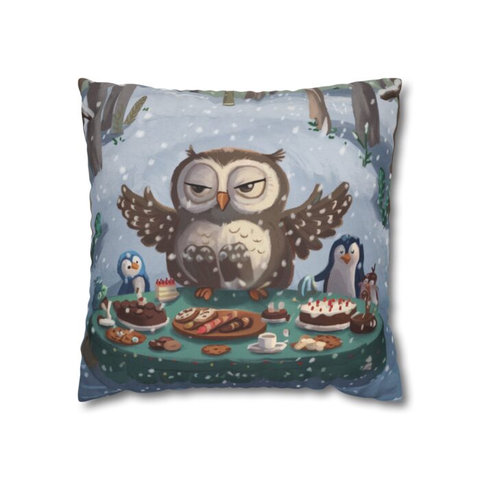 Winter Woodland Feast Spun Polyester Square Pillowcase - Image 5
