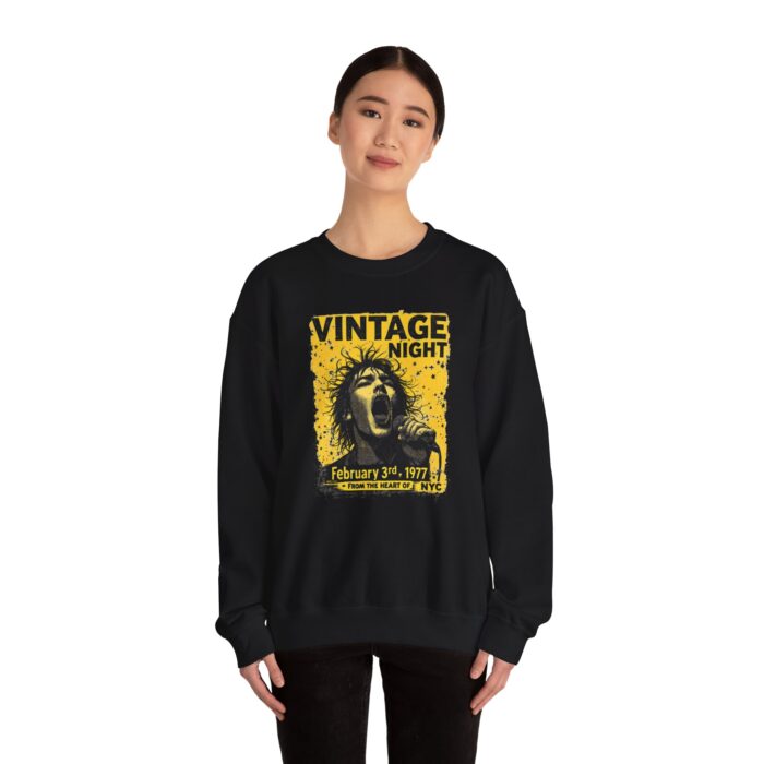 VINTAGE NIGHT Unisex Heavy Blend™ Crewneck Sweatshirt - Image 4