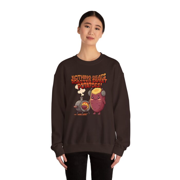 Nothing beats roasted sweet potatoes Unisex Heavy Blend™ Crewneck Sweatshirt - Image 12