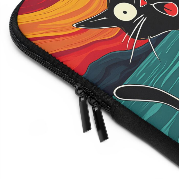 Feeling catty Laptop Sleeve - Image 3