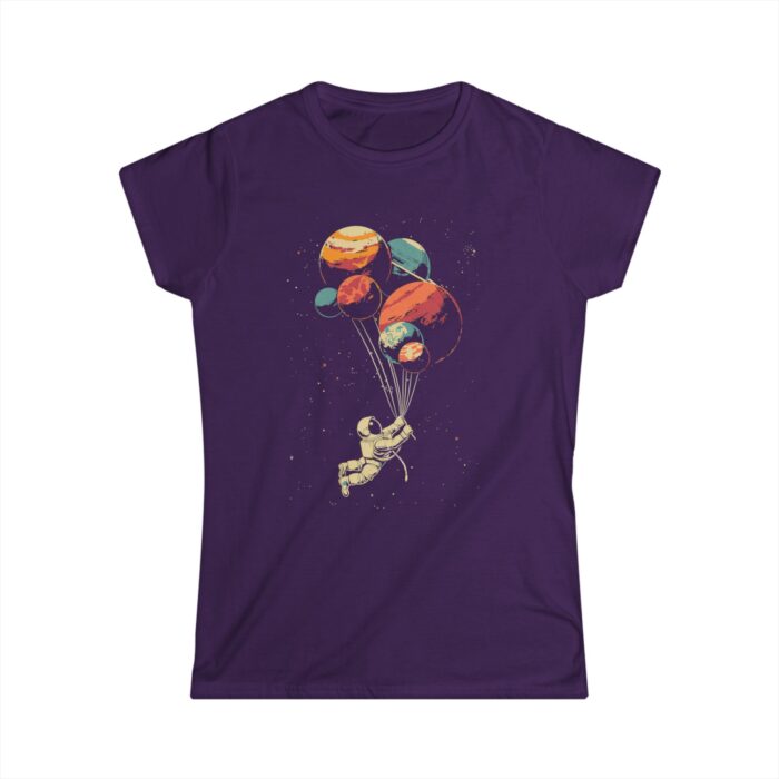 Astronaut and balloon Women's Softstyle Tee - Image 10