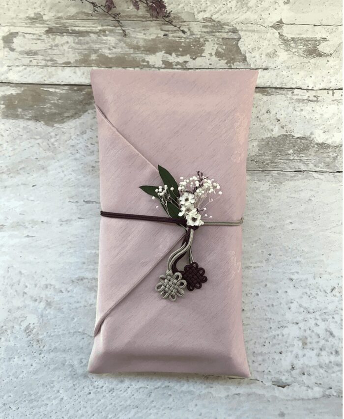 Lumie Special Occasion Envelope Box & Cloth Envelope set - EmpressKorea