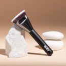 MERZY The Airy Fitting Foundation Brush - EmpressKorea