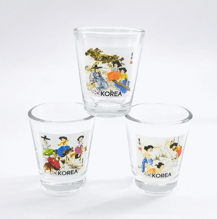 Traditional SojuGlass 3-piece Set Shin Yun-bok Foreign Friend Gift Souvenir - EmpressKorea