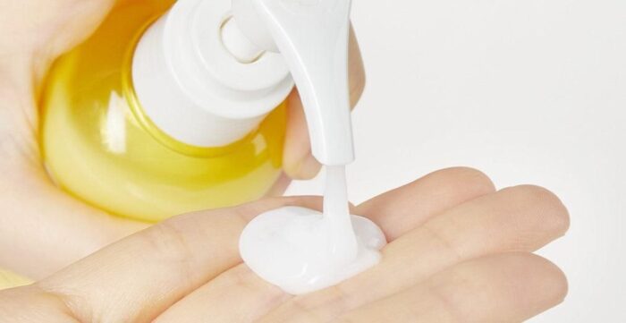 ma:nyo Factory Pure Cleansing Milk 200ml - EmpressKorea